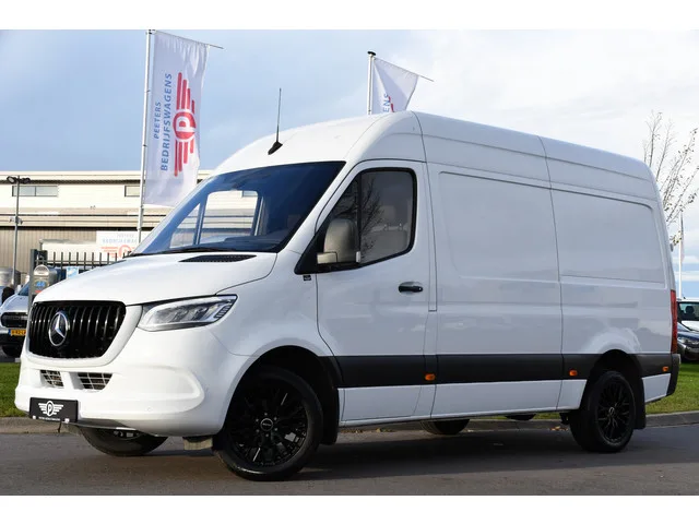 Mercedes-Benz Sprinter (2021) — foto 1