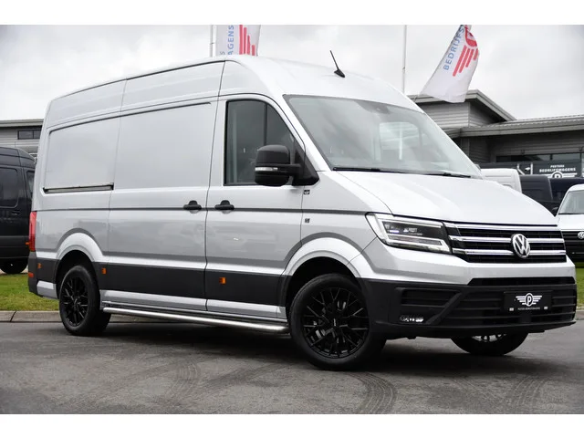 Volkswagen Crafter (2021) — foto 1