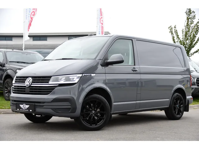Volkswagen Transporter (2020) — foto 1