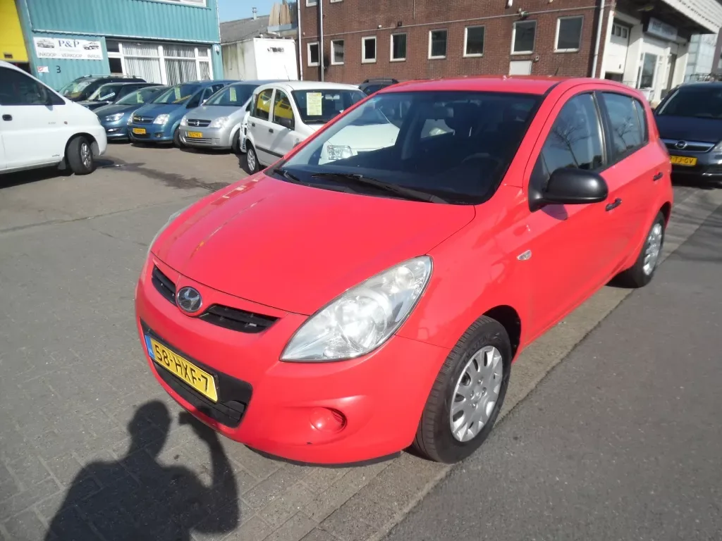 Hyundai i20 (2009) — foto 1