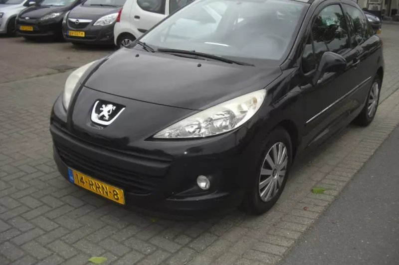 Peugeot 207 (2011)
