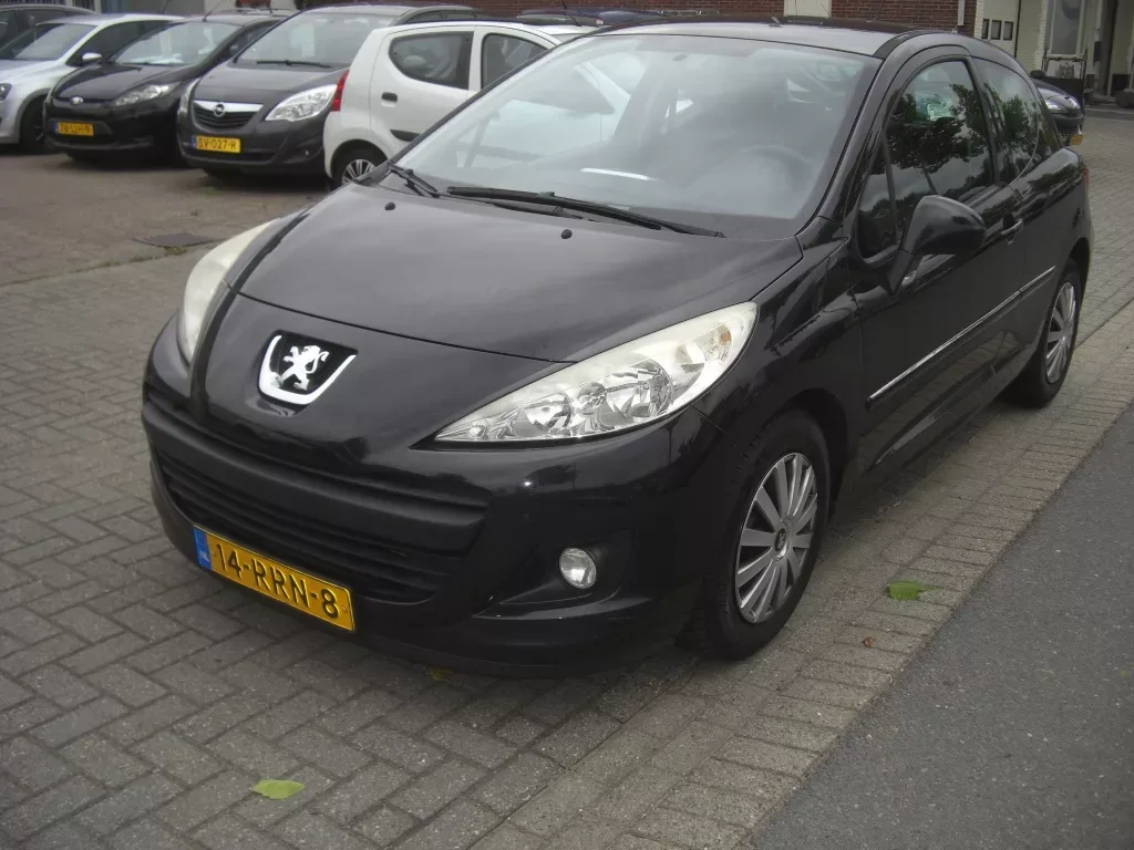 Peugeot 207 (2011) — foto 1