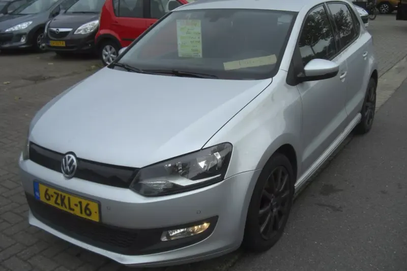 Volkswagen Polo (2015)