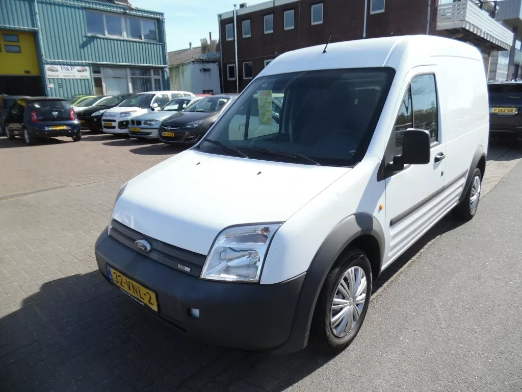 Ford Transit Connect (2008) — foto 1