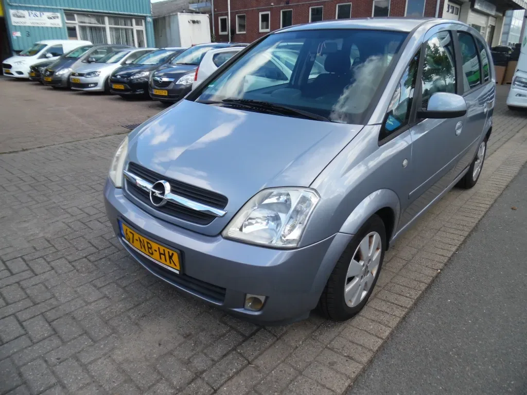 Opel Meriva (2003) — foto 1