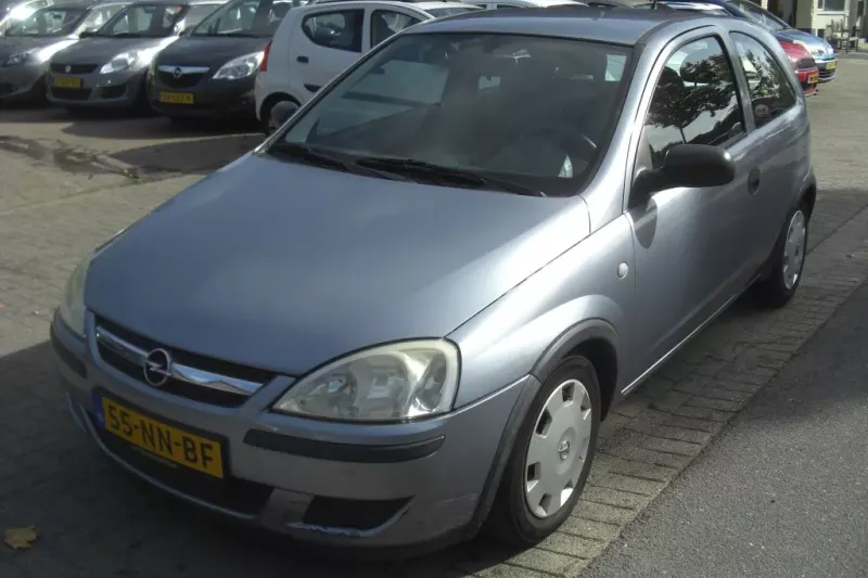 Opel Corsa (2003)