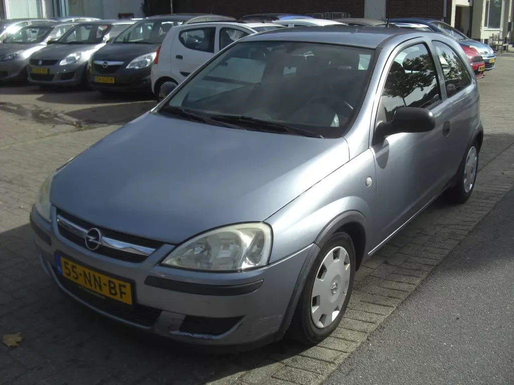 Opel Corsa (2003) — foto 1