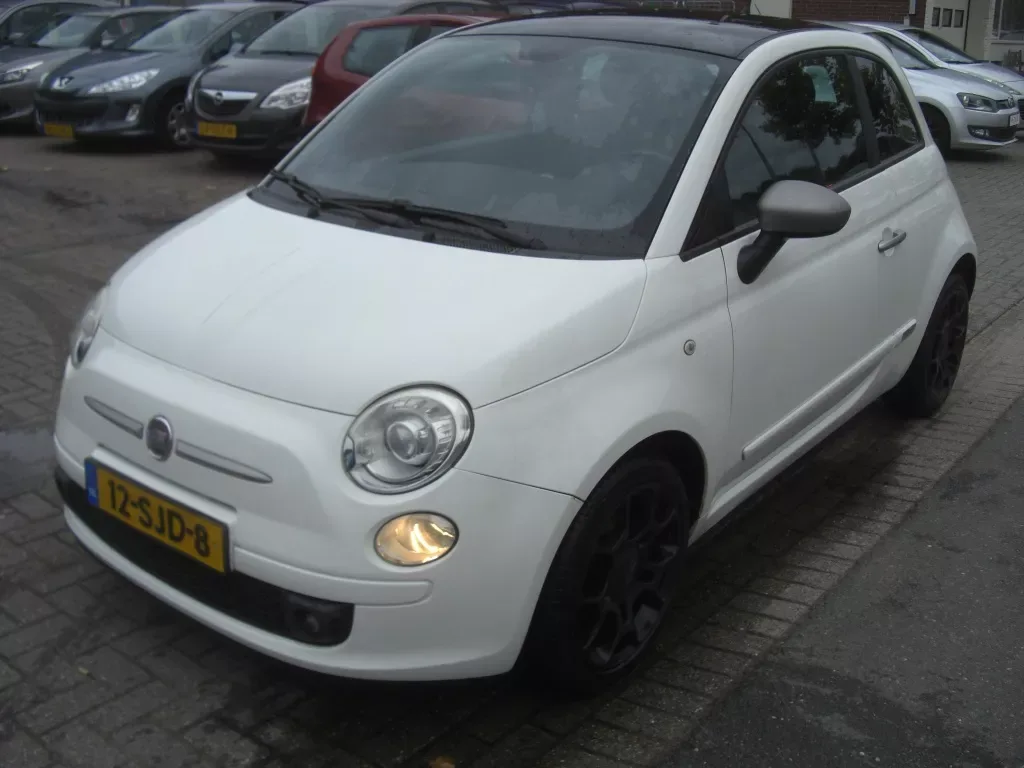 Fiat 500 (2011) — foto 1