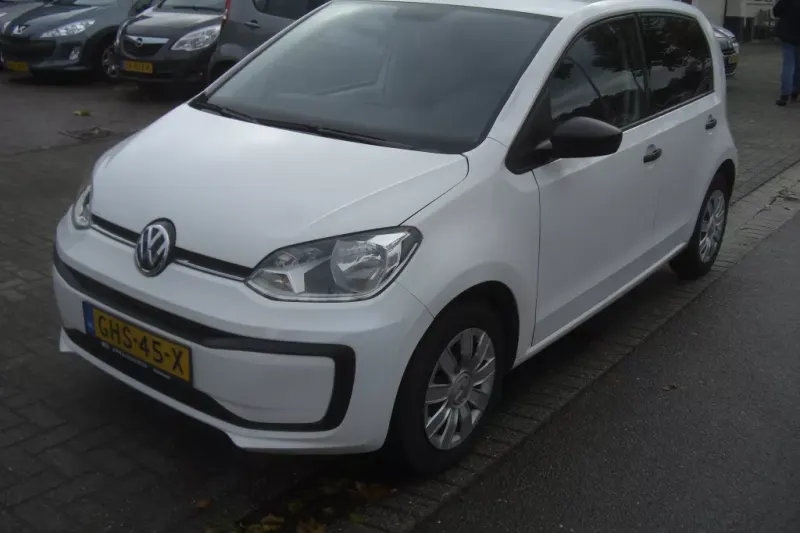 Volkswagen Up! (2018)