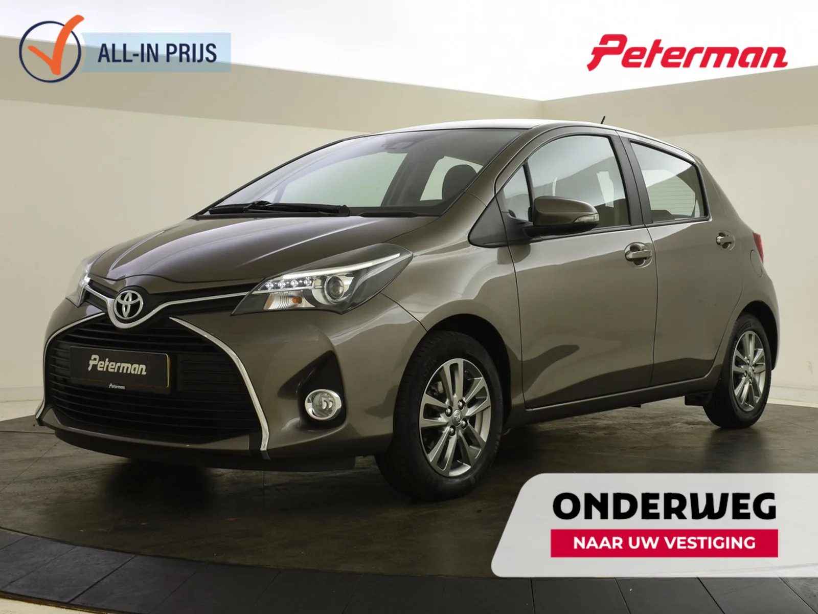 Toyota Yaris (2017) — foto 1