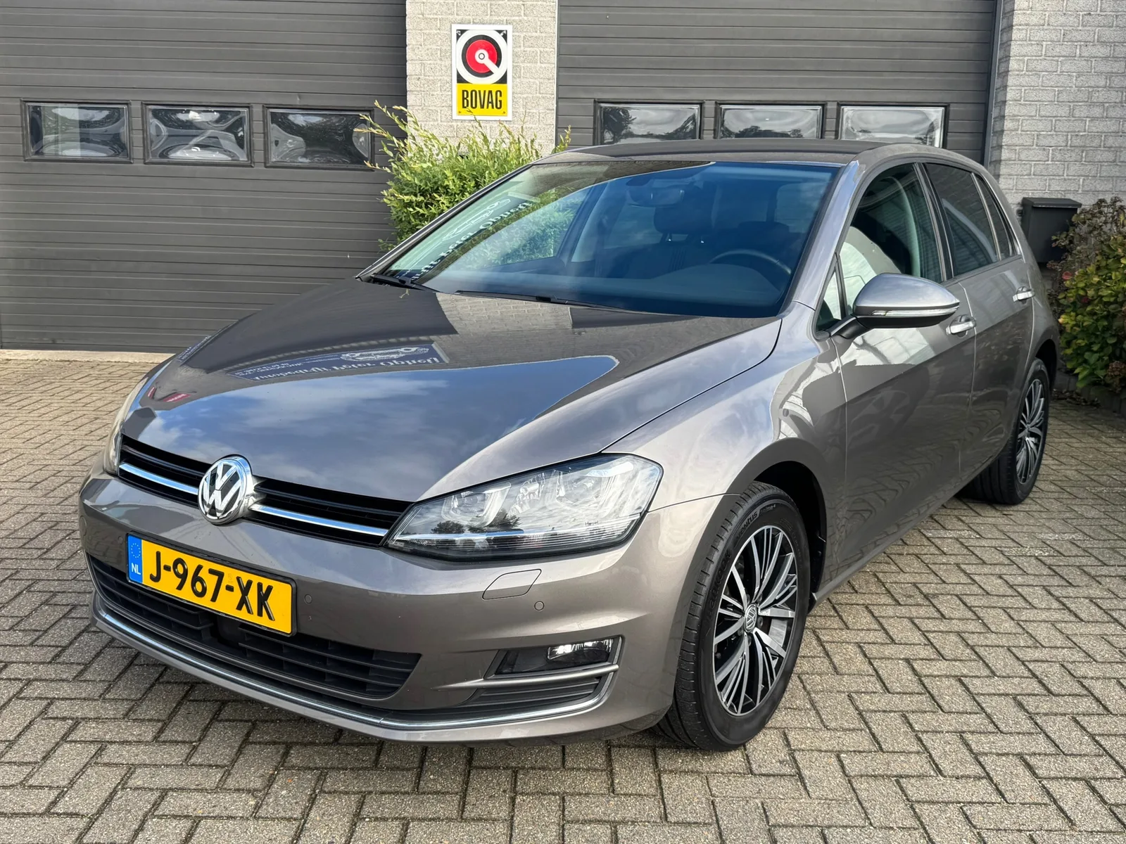 Volkswagen Golf (2017) — foto 1