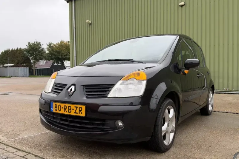 Renault Modus (2005)