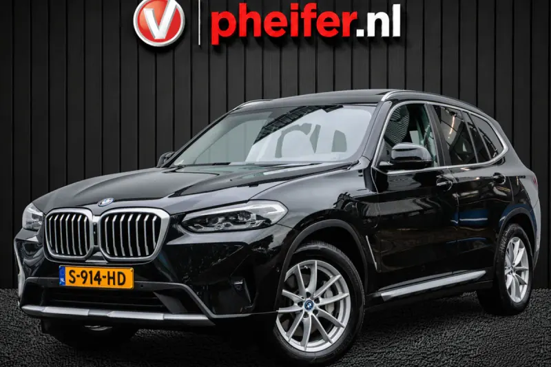 BMW X3 (2023)