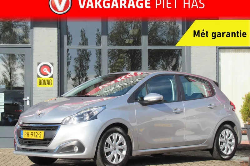Peugeot 208 (2017)