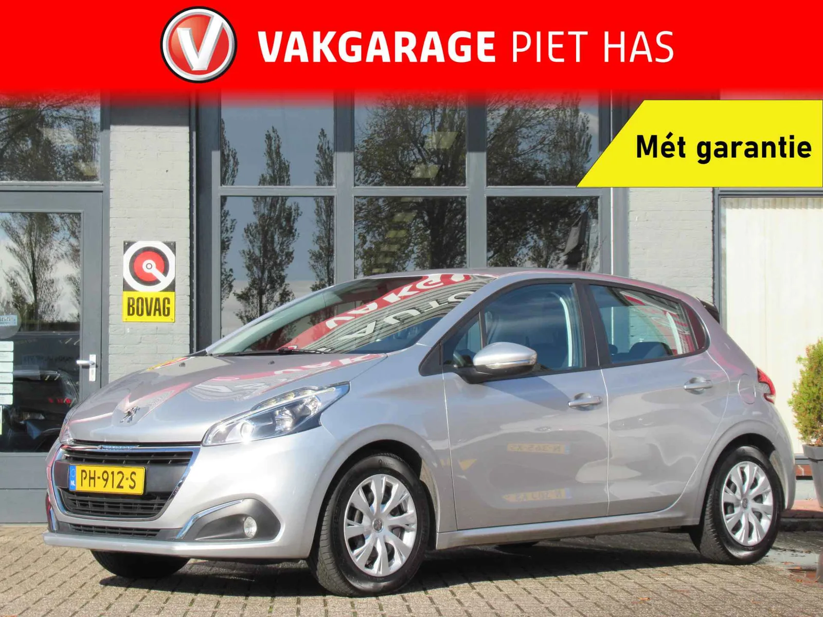Peugeot 208 (2017) — foto 1