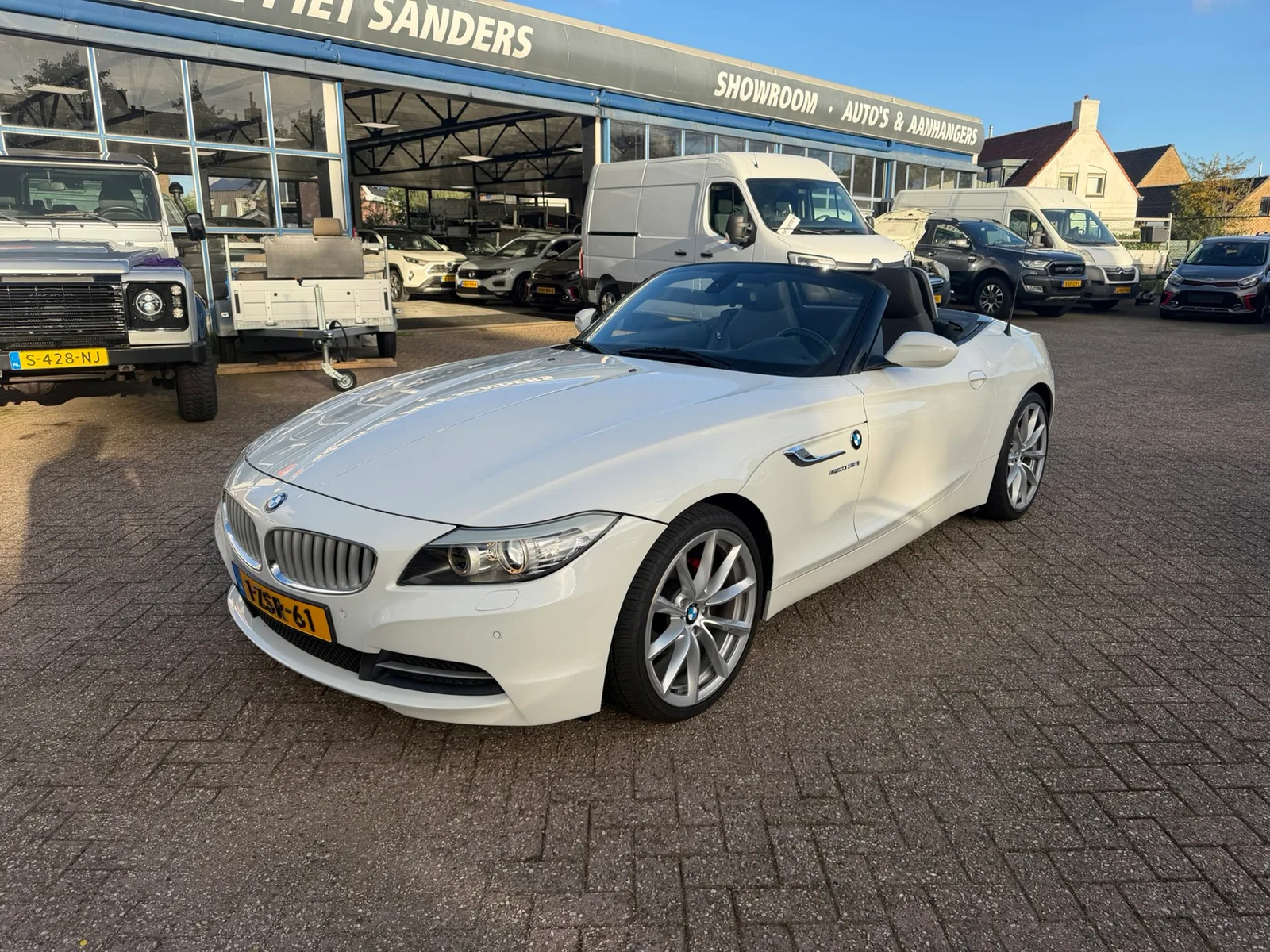 BMW Z4 (2010) — foto 1