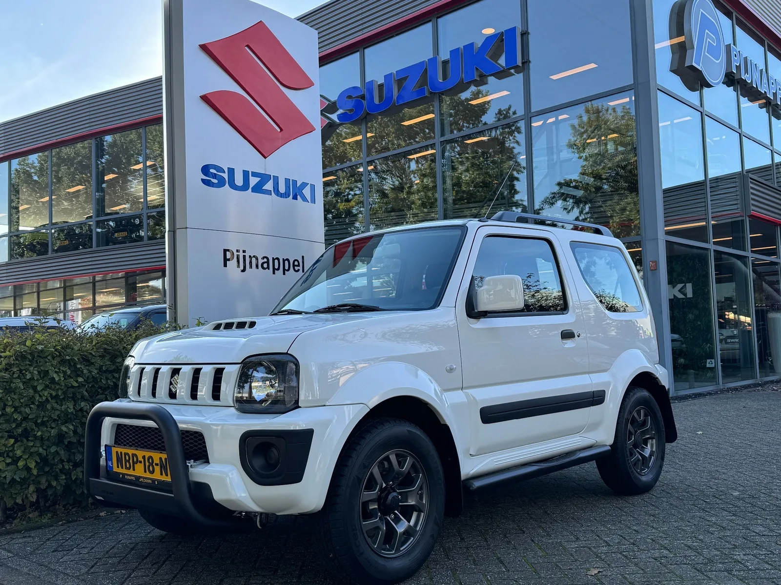 Suzuki Jimny (2018) — foto 1