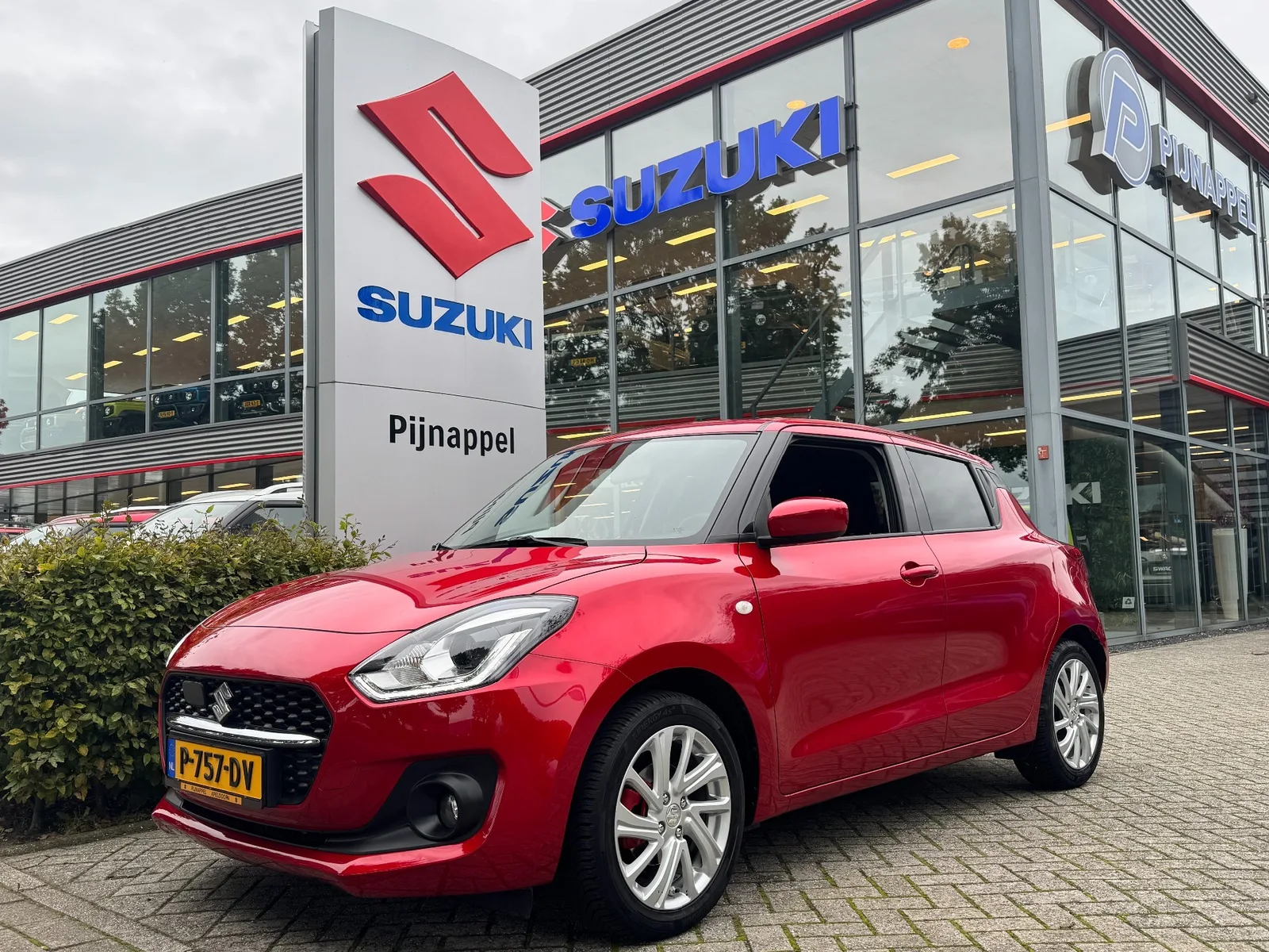 Suzuki Swift (2021) — foto 1