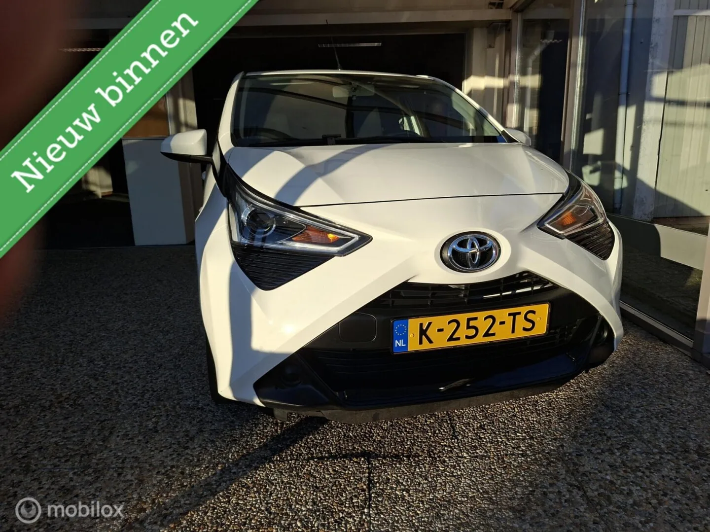 Toyota Aygo (2021) — foto 1