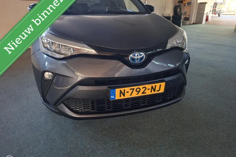 Toyota C-HR (2020)