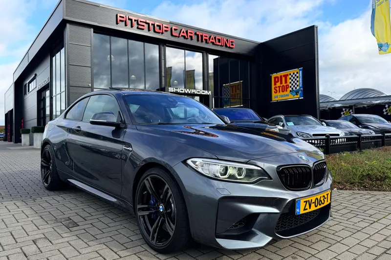 BMW M2 (2017)
