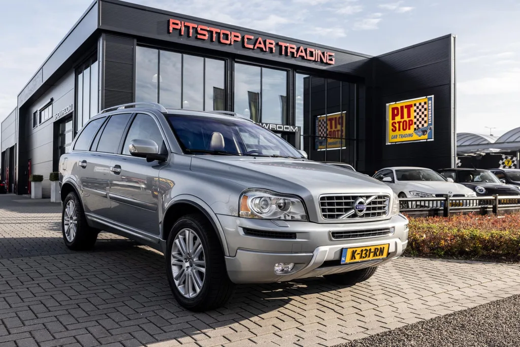 Volvo XC90 (2014) — foto 1