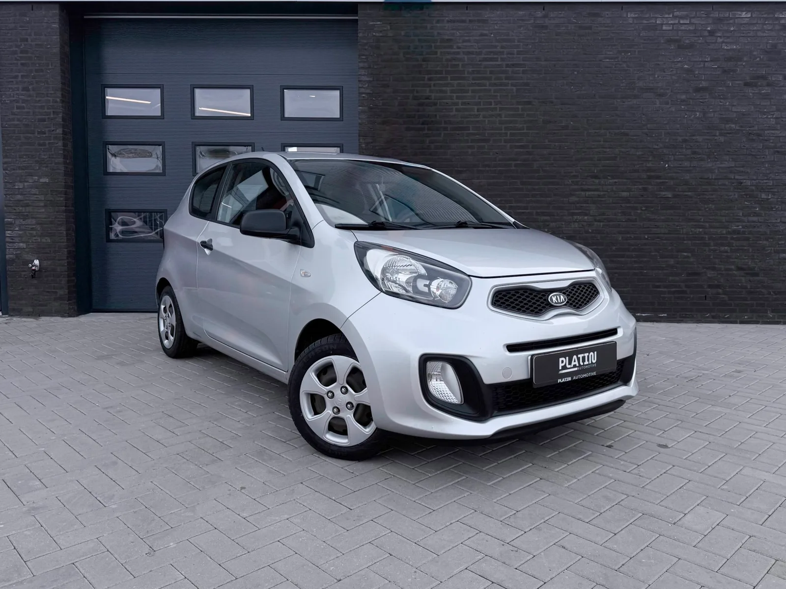 Kia Picanto (2012) — foto 1