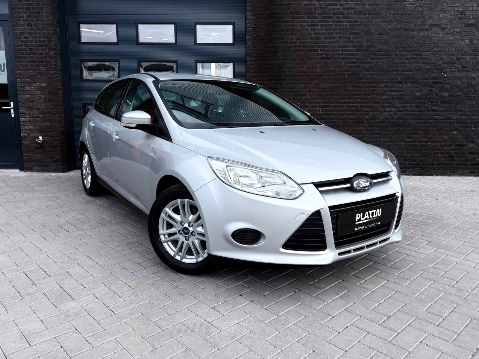 Ford Focus (2014) — foto 1