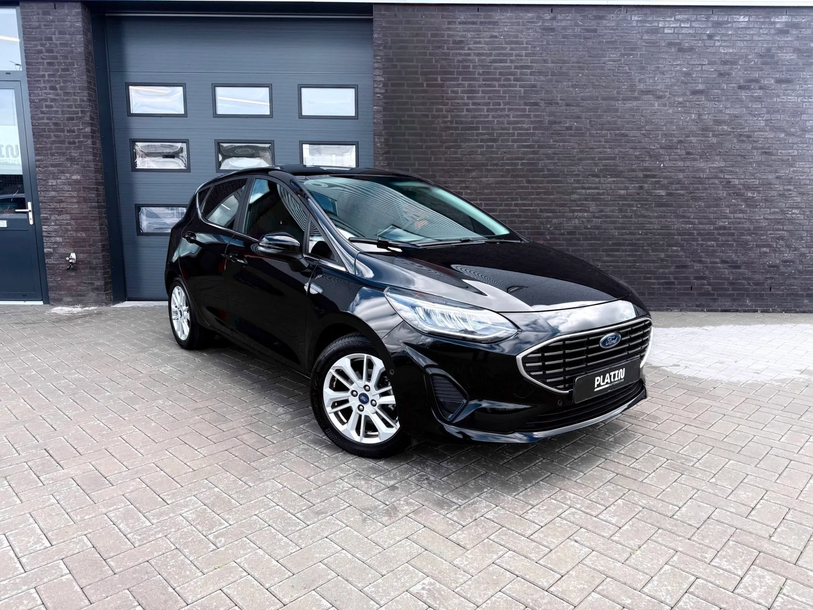 Ford Fiesta (2023) — foto 1