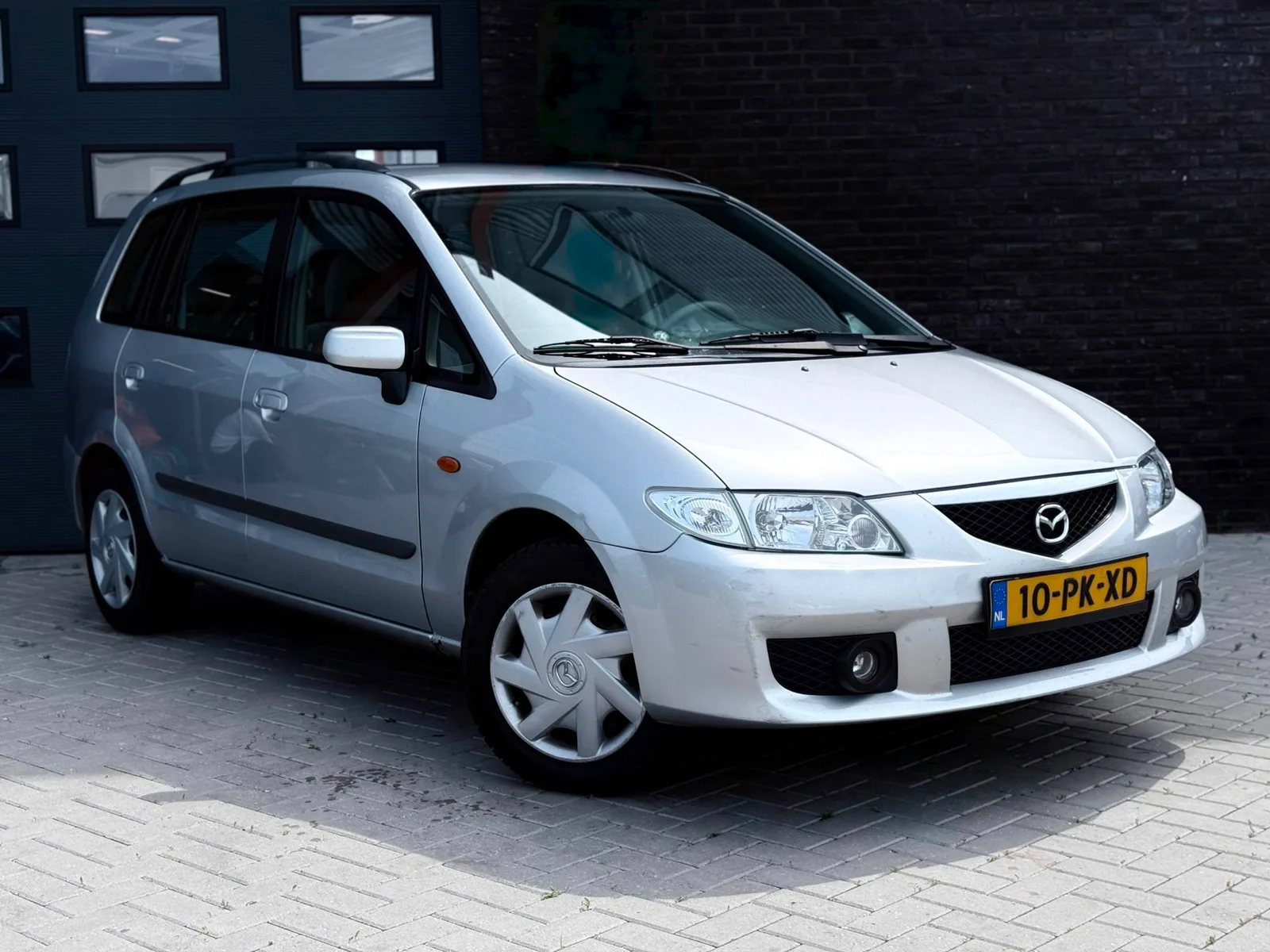 Mazda Premacy (2004) — foto 1