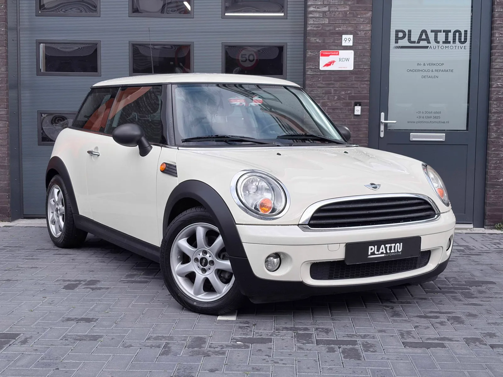 MINI One (2010) — foto 1