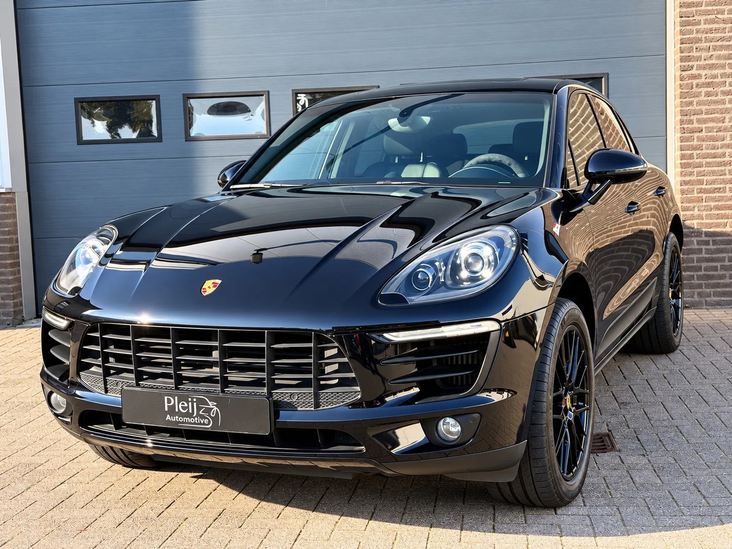 Porsche Macan (2014) — foto 1