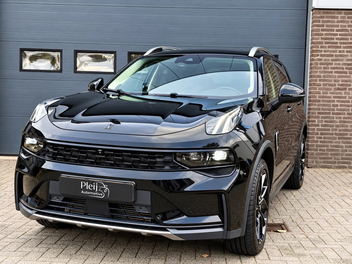 Lynk & Co 01 (2022) — foto 1