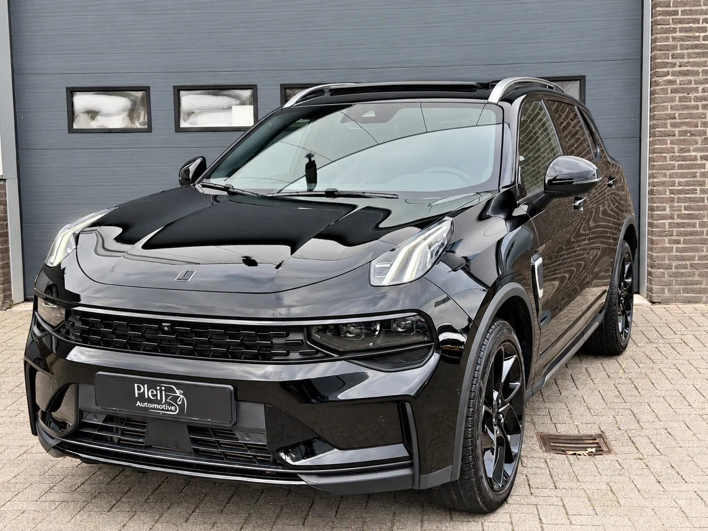 Lynk & Co 01 (2023) — foto 1
