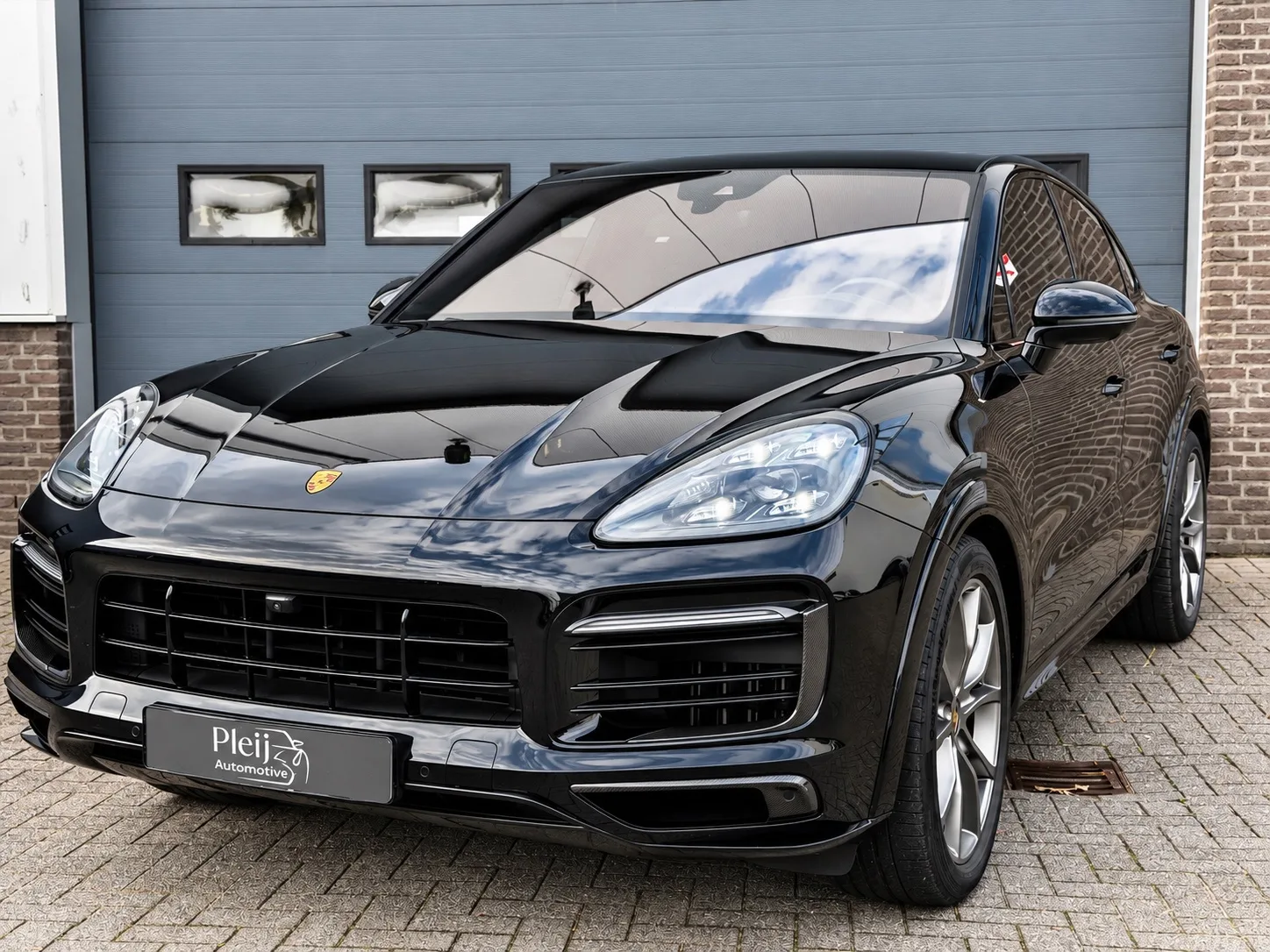 Porsche Cayenne (2020) — foto 1