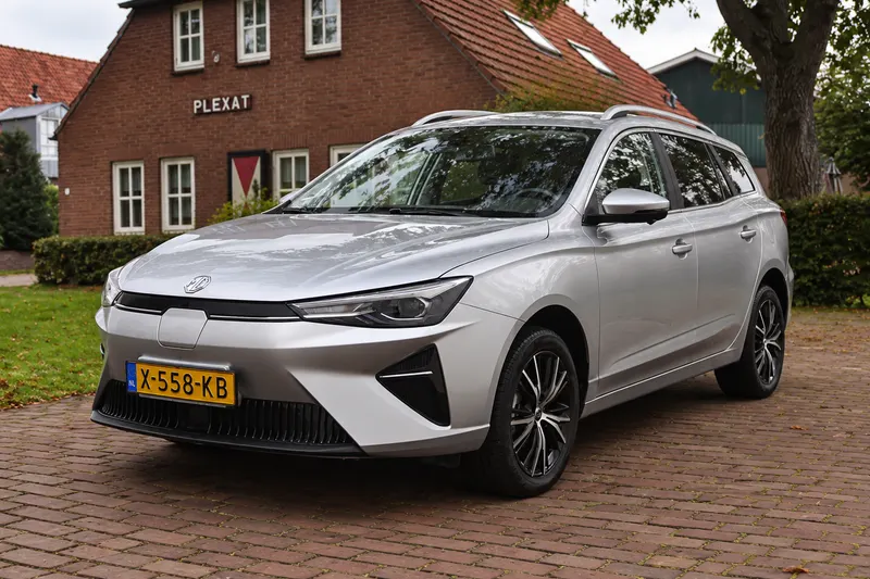 MG MG5 (2023)