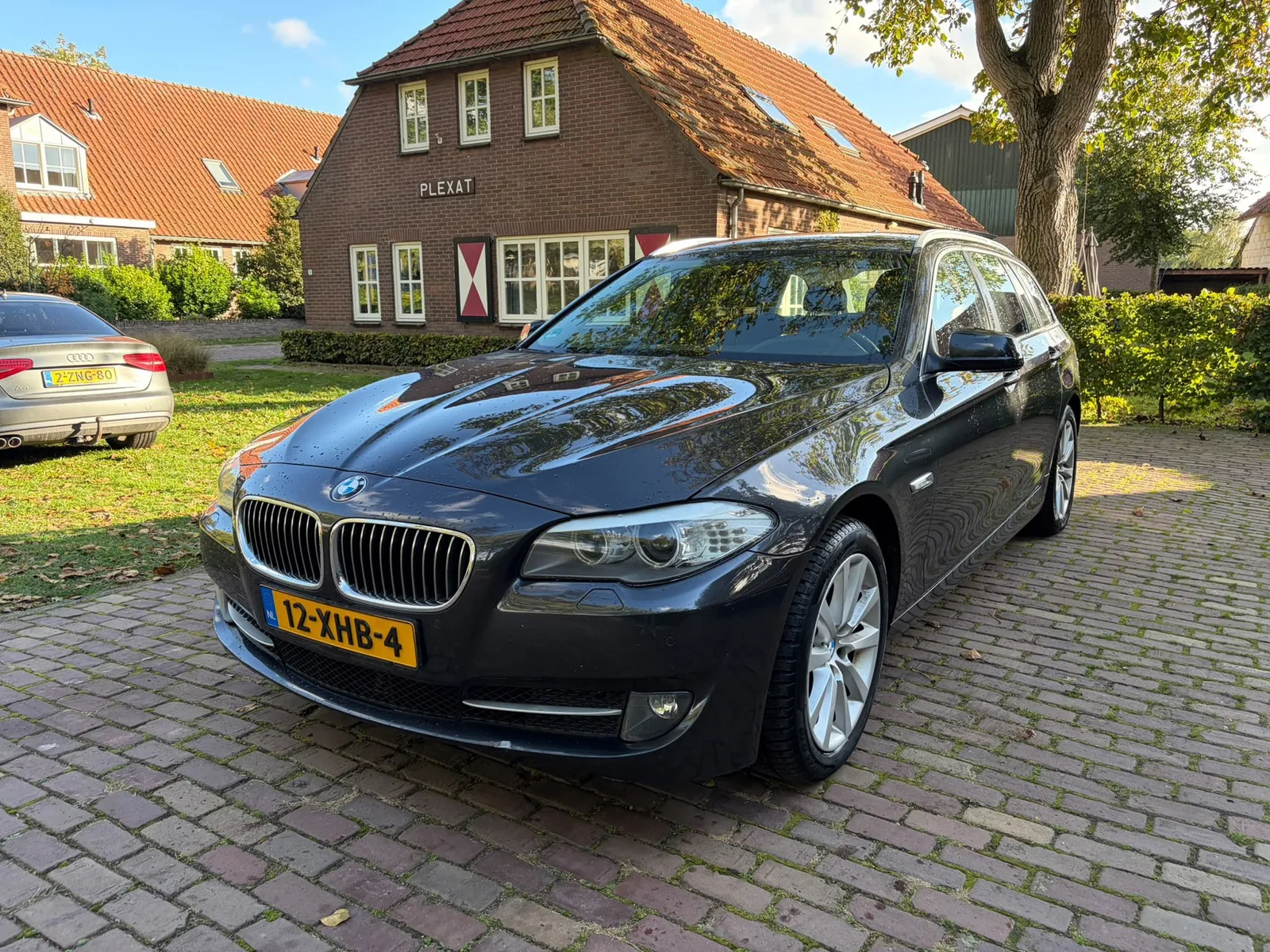 BMW 5-Serie (2012) — foto 1
