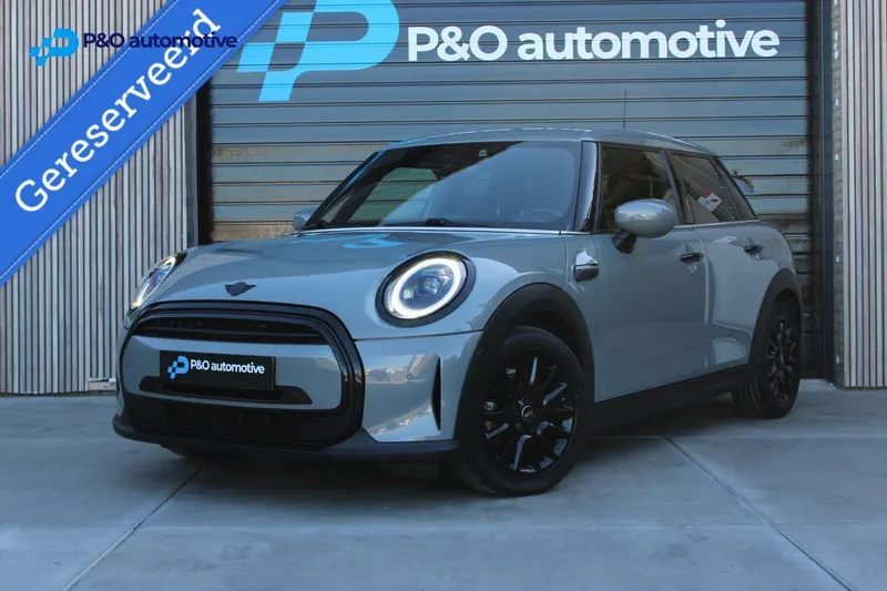 MINI One (2022)