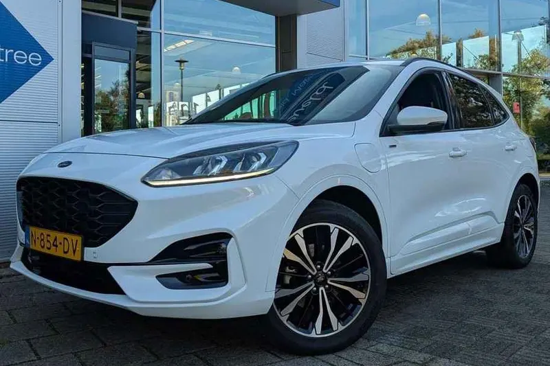 Ford Kuga (2021)