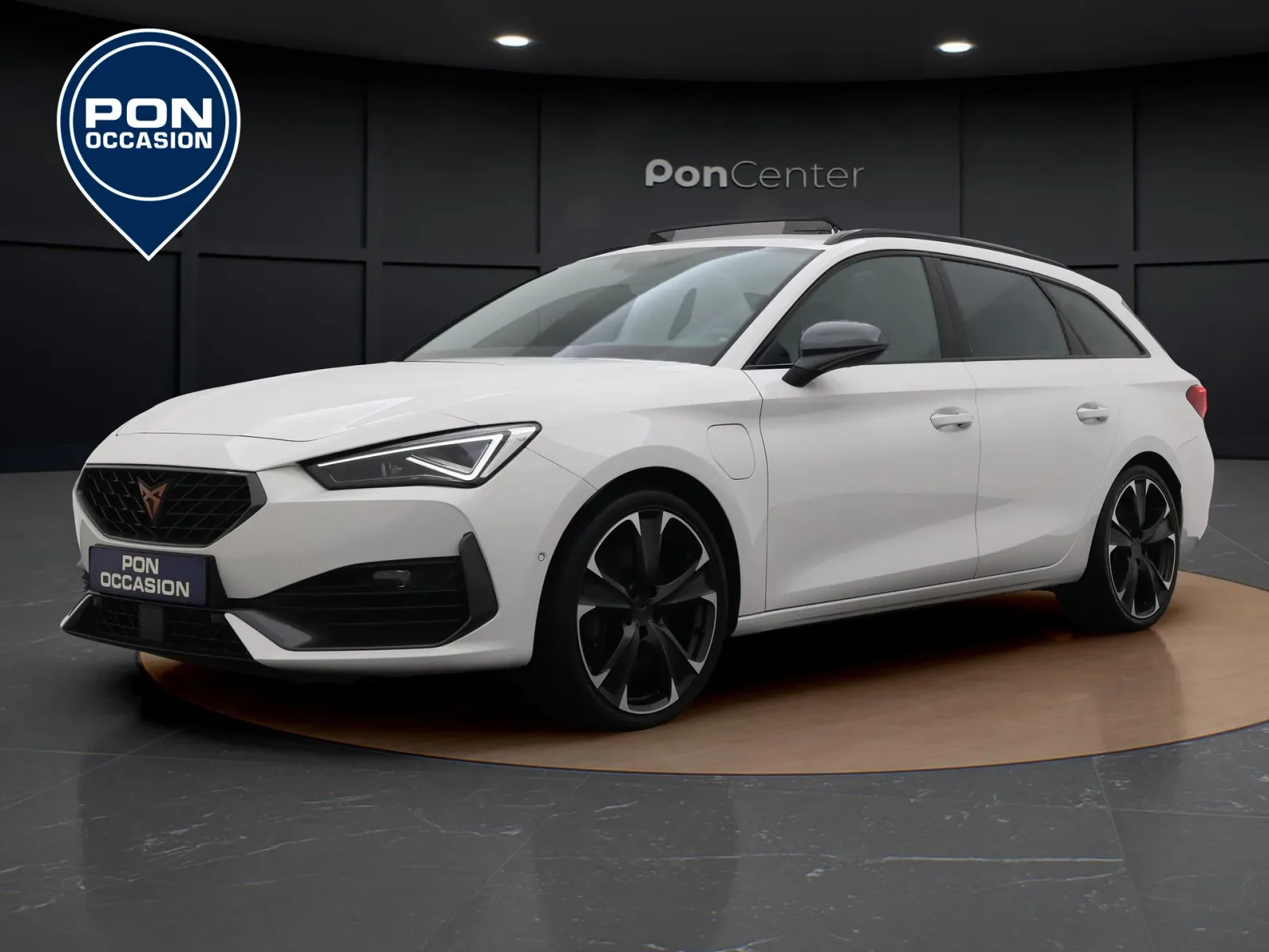 CUPRA Leon Sportstourer (2023) — foto 1