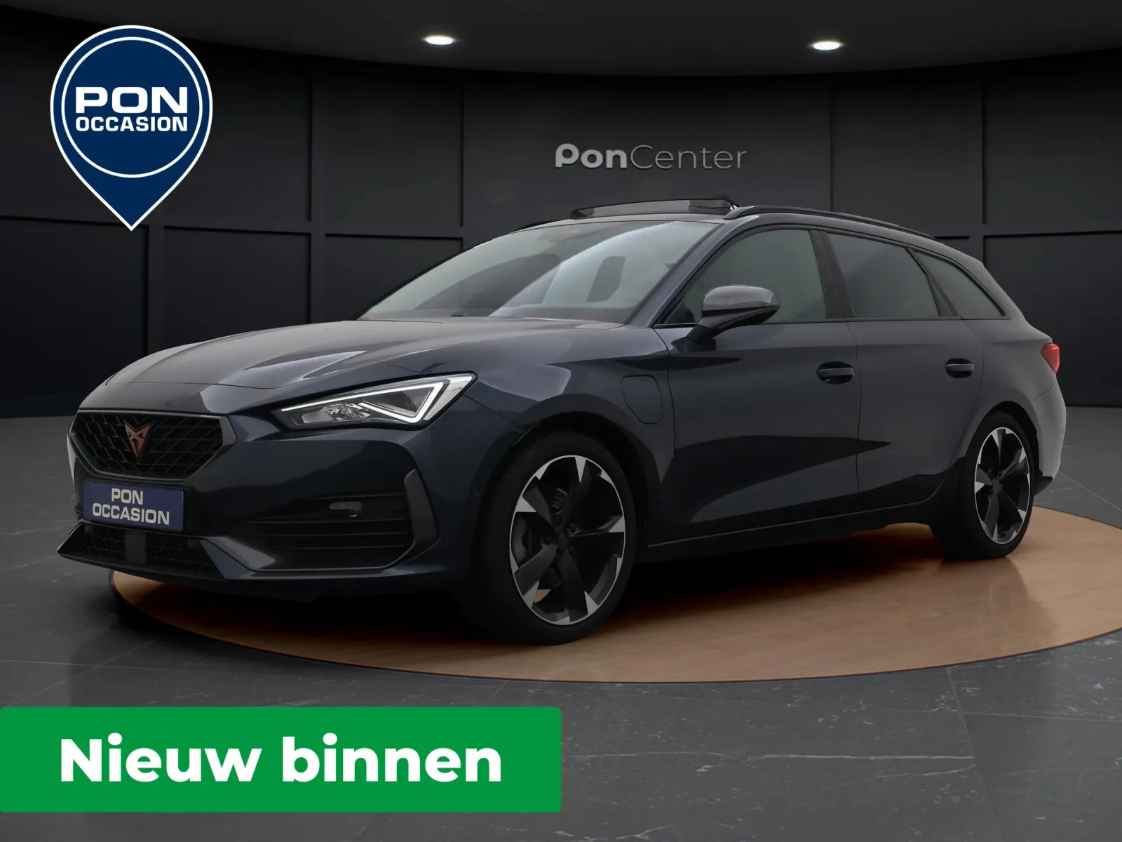 CUPRA Leon Sportstourer (2023) — foto 1