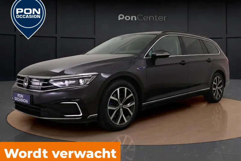 Volkswagen Passat (2022)