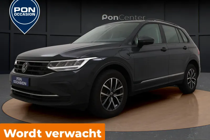 Volkswagen Tiguan (2022)