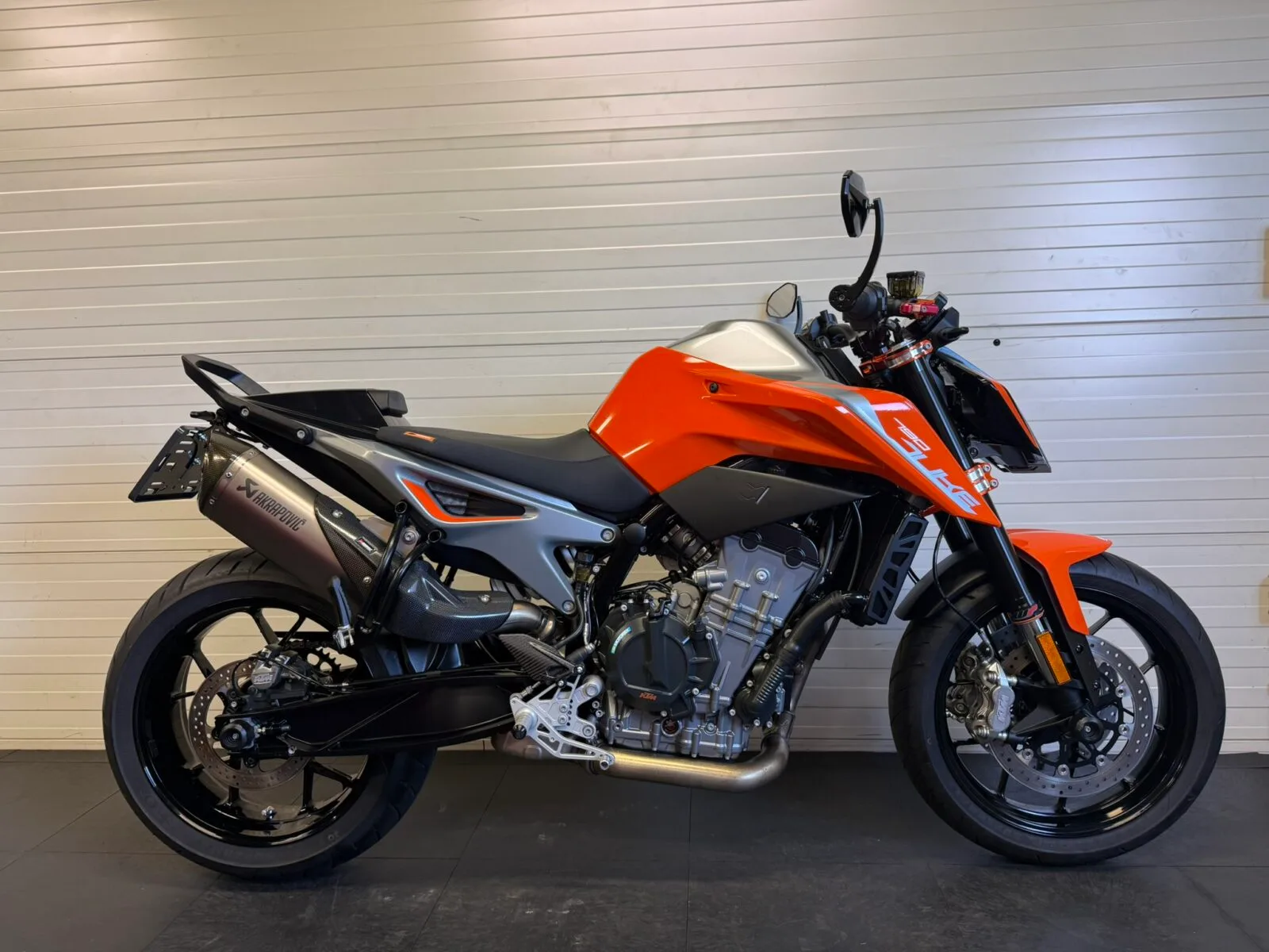KTM 790 Duke (2019) — foto 1
