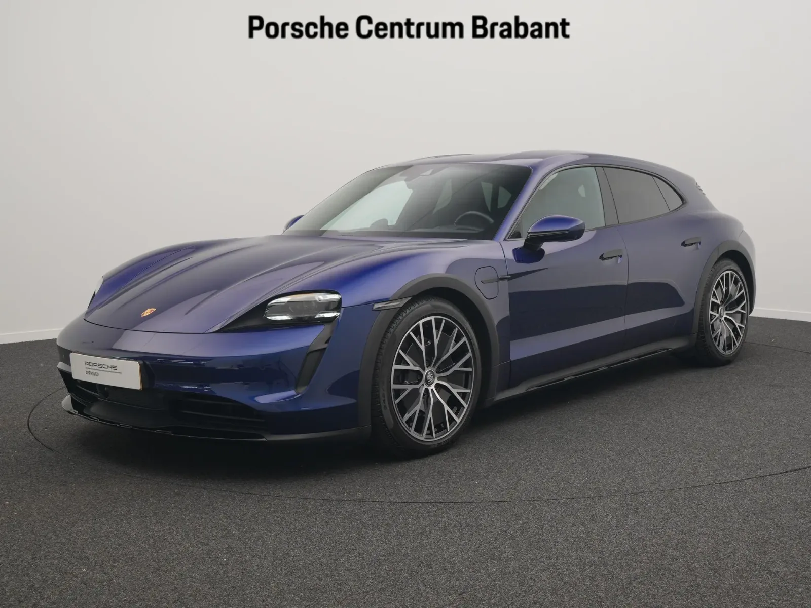 Porsche Taycan Cross Turismo (2023) — foto 1