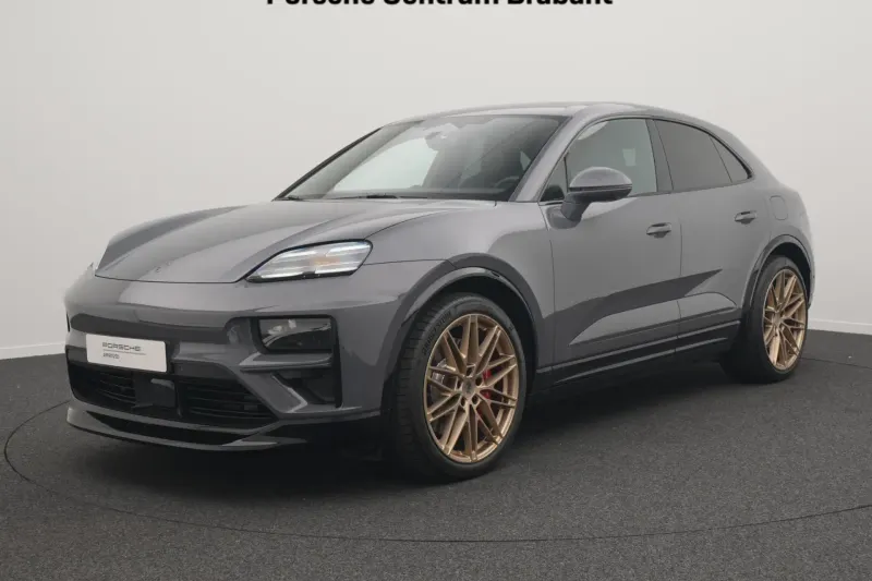 Porsche Macan (2025)