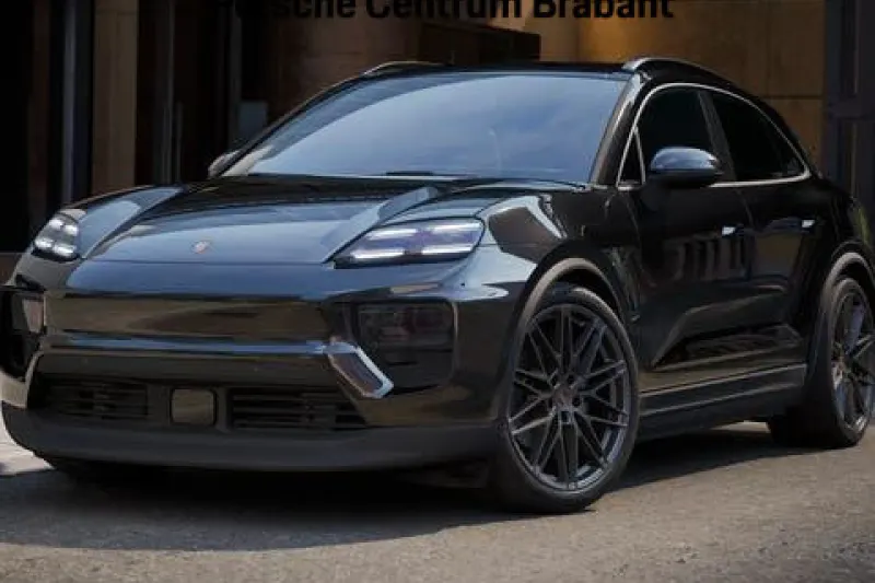 Porsche Macan (2025)