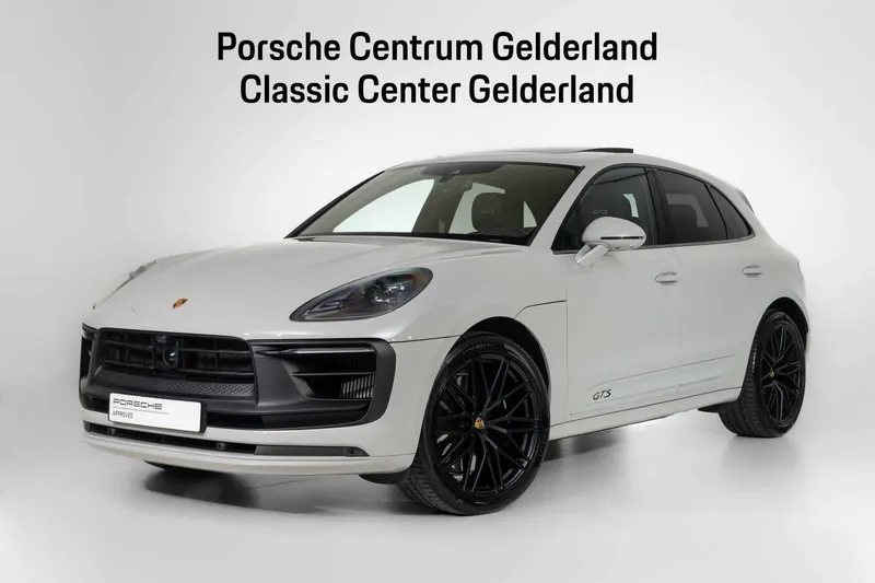 Porsche Macan (2024)