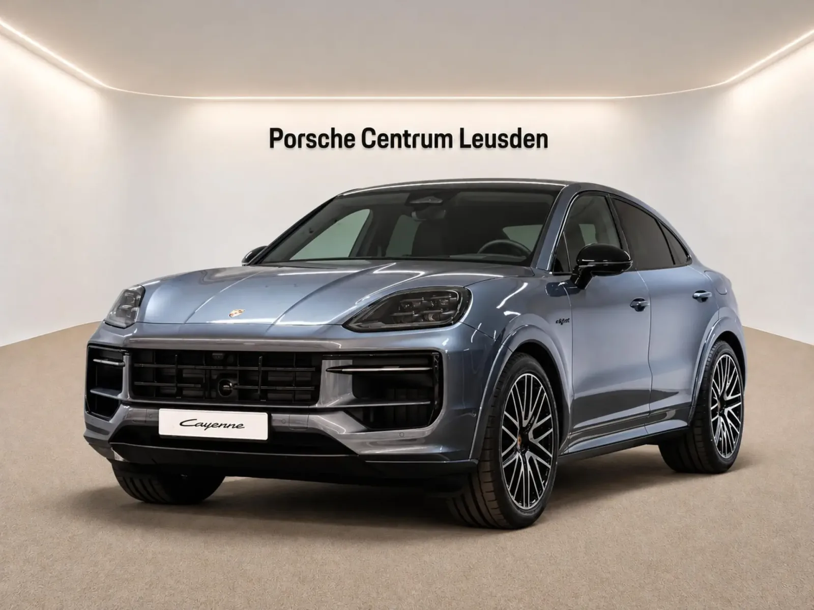 Porsche Cayenne Coupé (2026) — foto 1