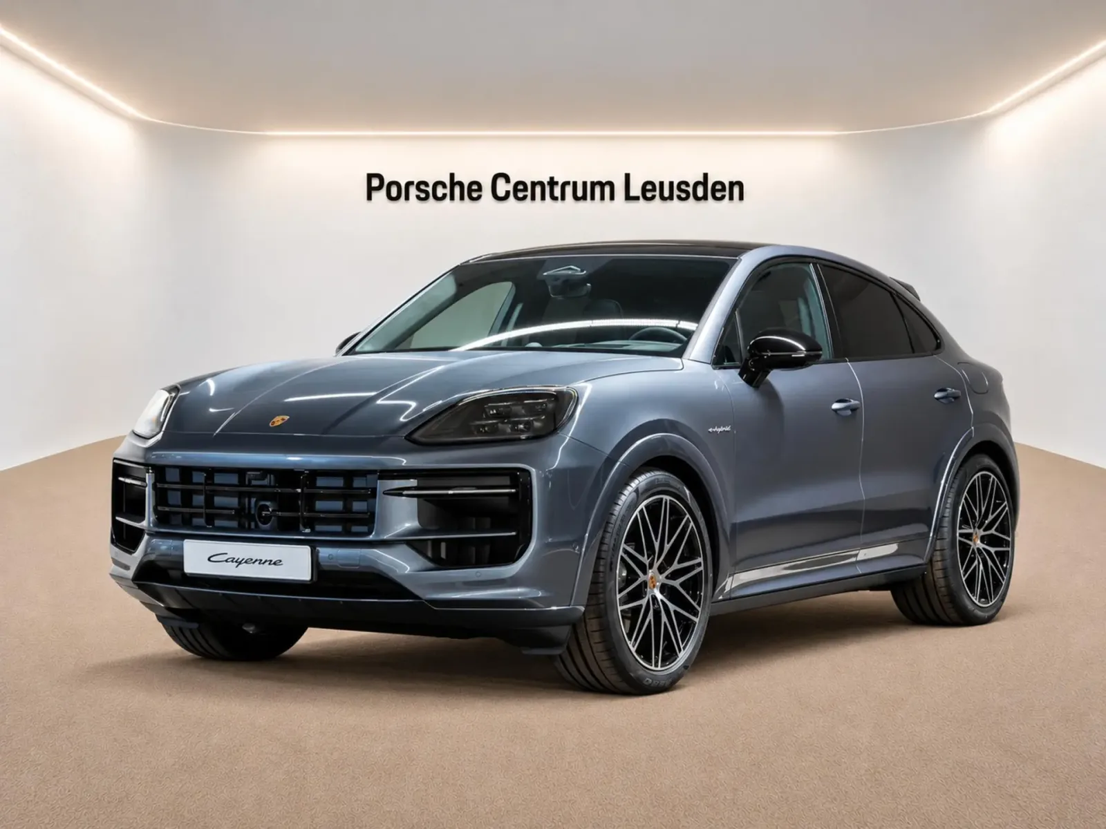 Porsche Cayenne Coupé (2026) — foto 1